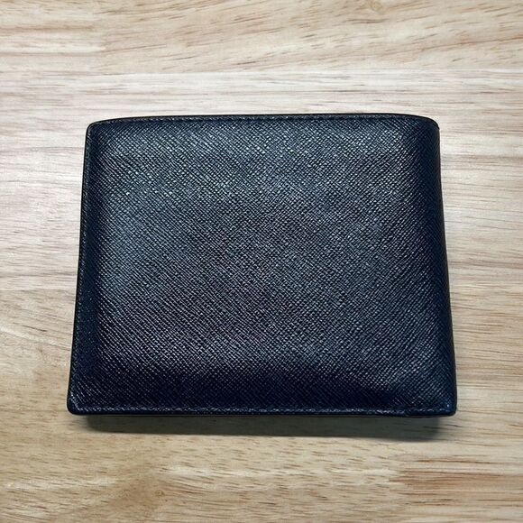 Michael Kors Navy Blue Wallet - Picture 2 of 8